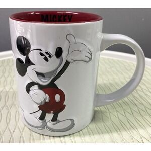 Jerry‎ Leigh Mickey Mouse Disney Embossed White and Red Coffee Mug/Tea Cup